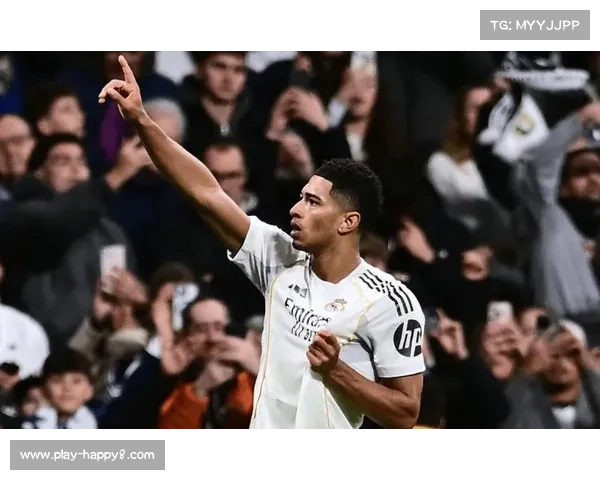 皇马2-0塞维利亚，贝林厄姆头球破门姆巴佩点射追平C罗年度进球纪录